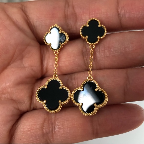 Black Onyx Clover Quatrefoil Drop Gold Earrings - Picture 6 of 8